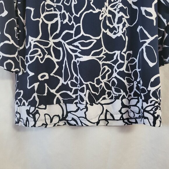 Susan Graver QVC Top Black White Geometric Medium Mock layer hem Liquid Knit EUC - Picture 3 of 8